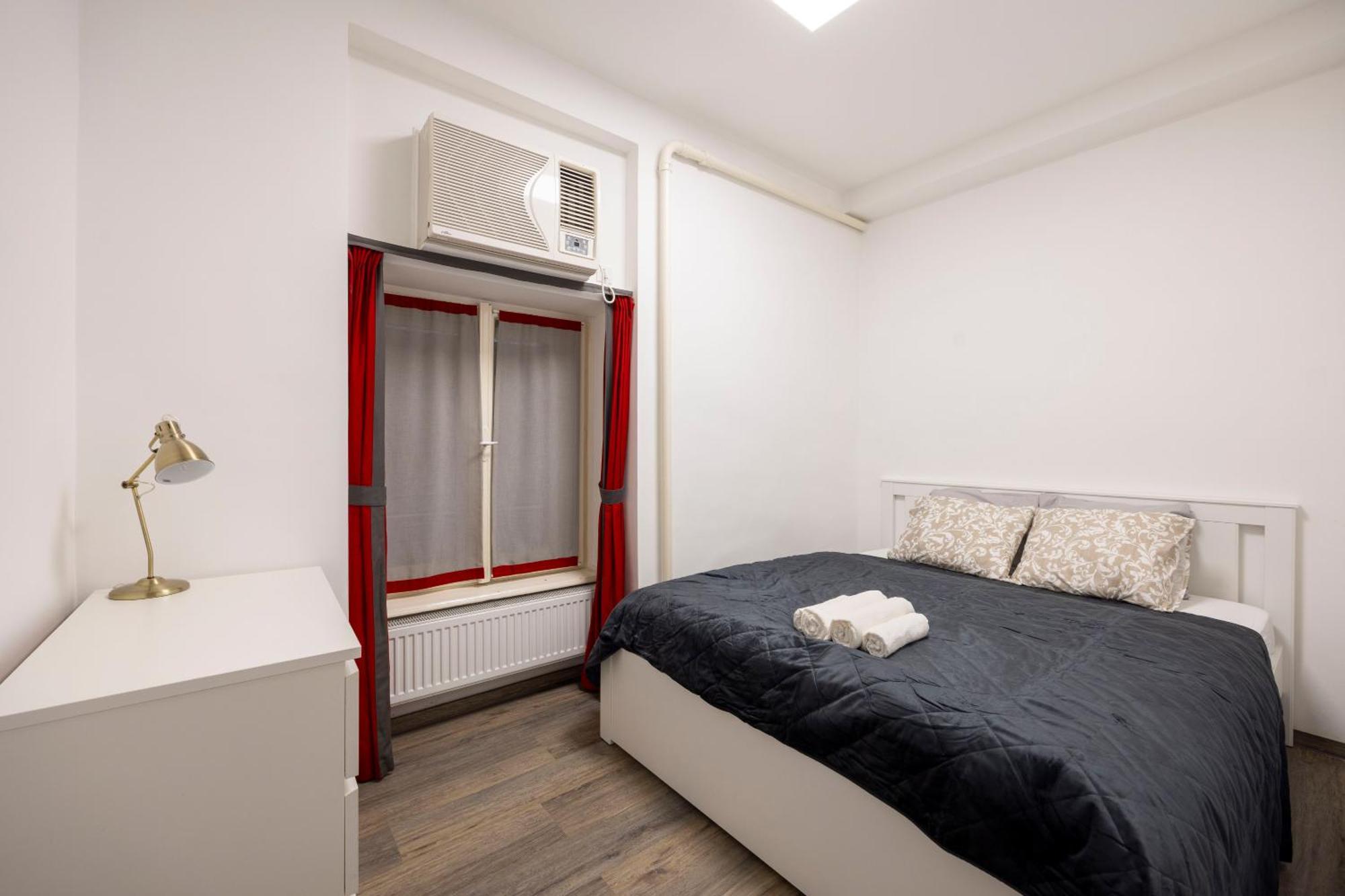 Deluxe Central Elizabeth Residence W/ 4Bedrm, 2Bathrm, 1Lvngrm Budapest Exterior photo